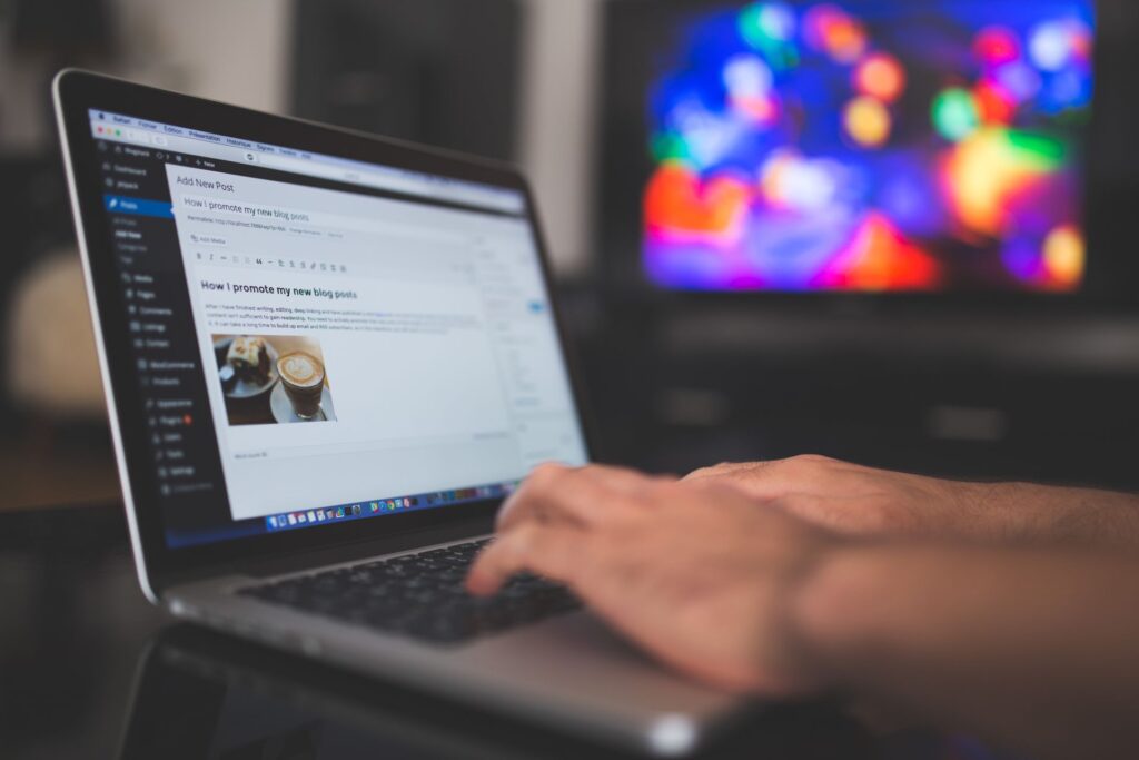 wordpress, tema, template, na mieru